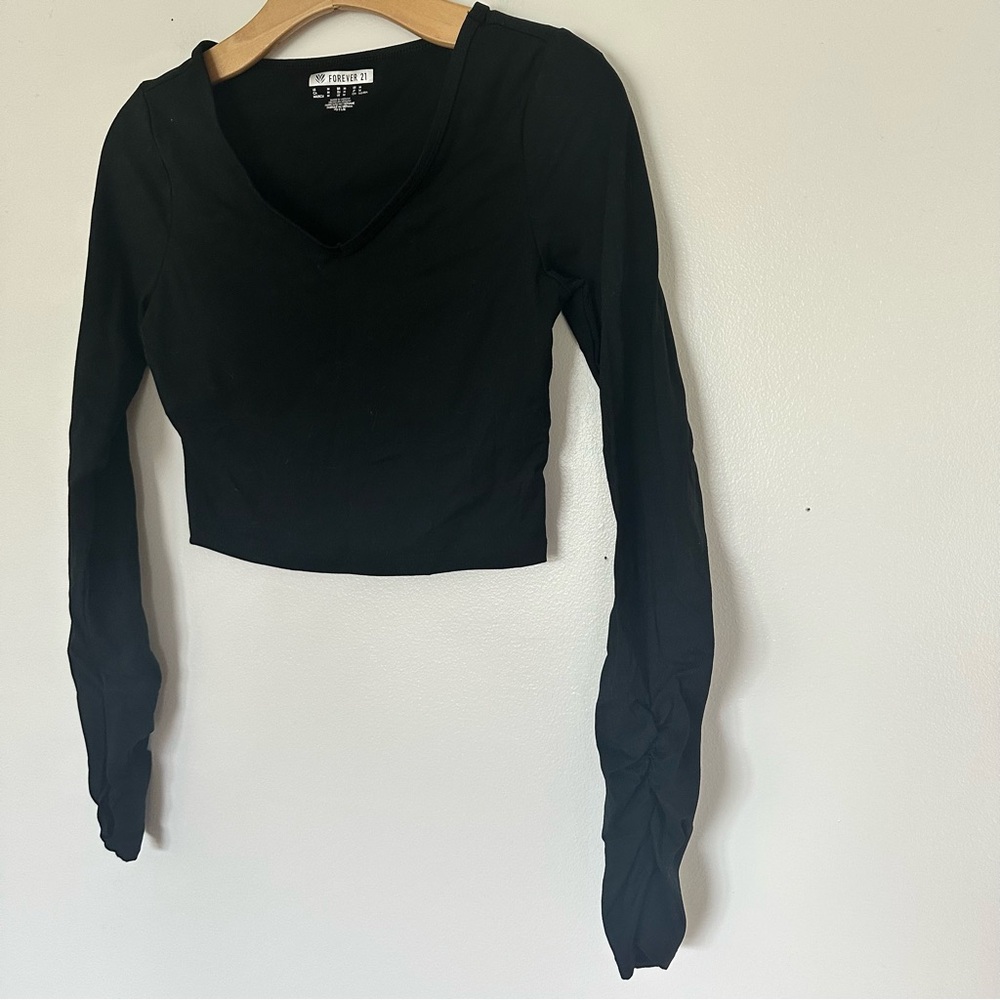 Forever 21 Athleisure Top - Picture 3 of 3